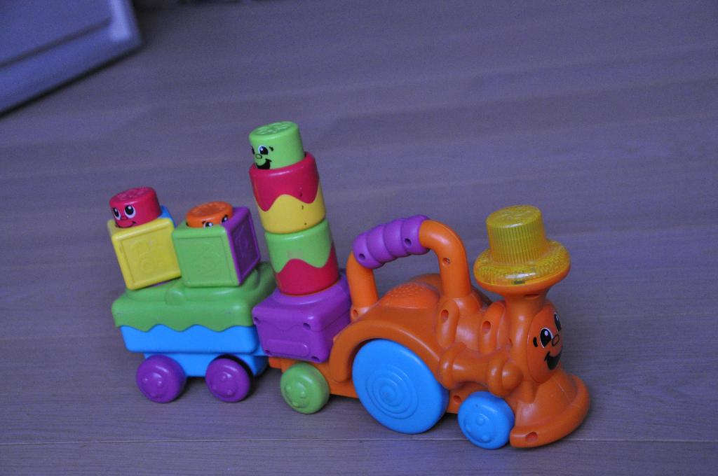 Fisher-Price muziektrein, Ophalen, Gebruikt, Auto of Voertuig, Met licht