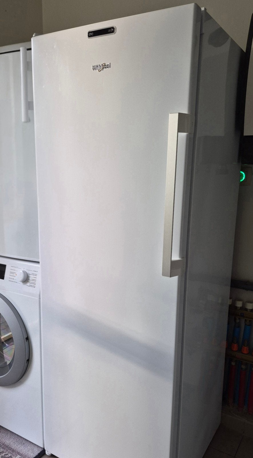 Whirlpool NoFrost Diepvrieskast (167 cm) – UW6 F2Y WBI F, Elektronische apparatuur, 160 cm of meer, Zo goed als nieuw, Ophalen