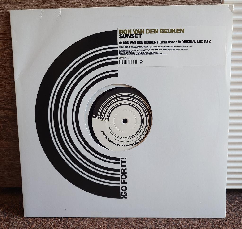 Ron Van Den Beuken ‎– Sunset (12'' Vinyl), Cd's en Dvd's, Vinyl | Dance en House, Verzenden, 2000 - 2009, Zo goed als nieuw, 12 inch