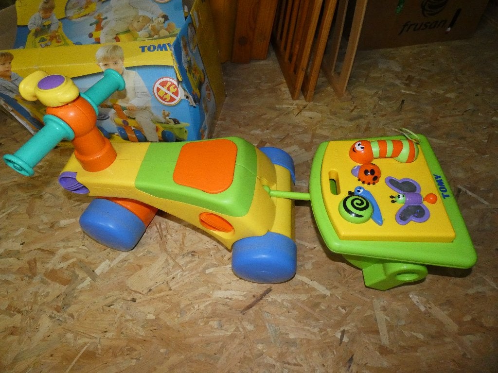 Tomy loopwagen of driewieler, Ophalen of Verzenden, Zo goed als nieuw
