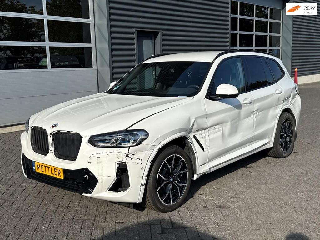 BMW X3 XDrive20d High Executive M pakket, camera, navigatie, Automaat, 1995 cc, 4 cilinders, Wit