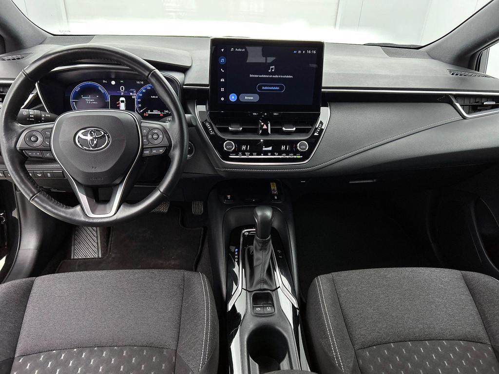 Toyota Corolla Touring Sport 1.8 Hybrid Dynamic e-CVT | Acht, Gebruikt, 750 kg, 4 cilinders, https://public.car-pass.be/vhr/a326fef7-b85b-4a29-9148-682c5e23ab05