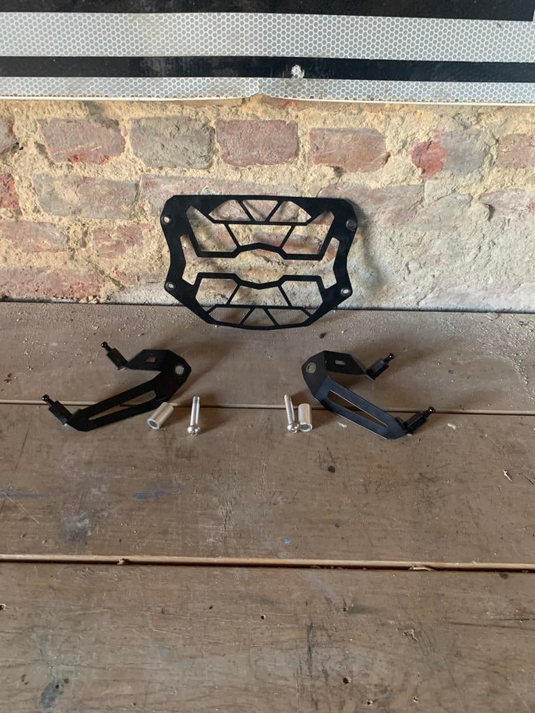 Koplampbeschermer Suzuki v strom 1050 xt, Ophalen, Gebruikt