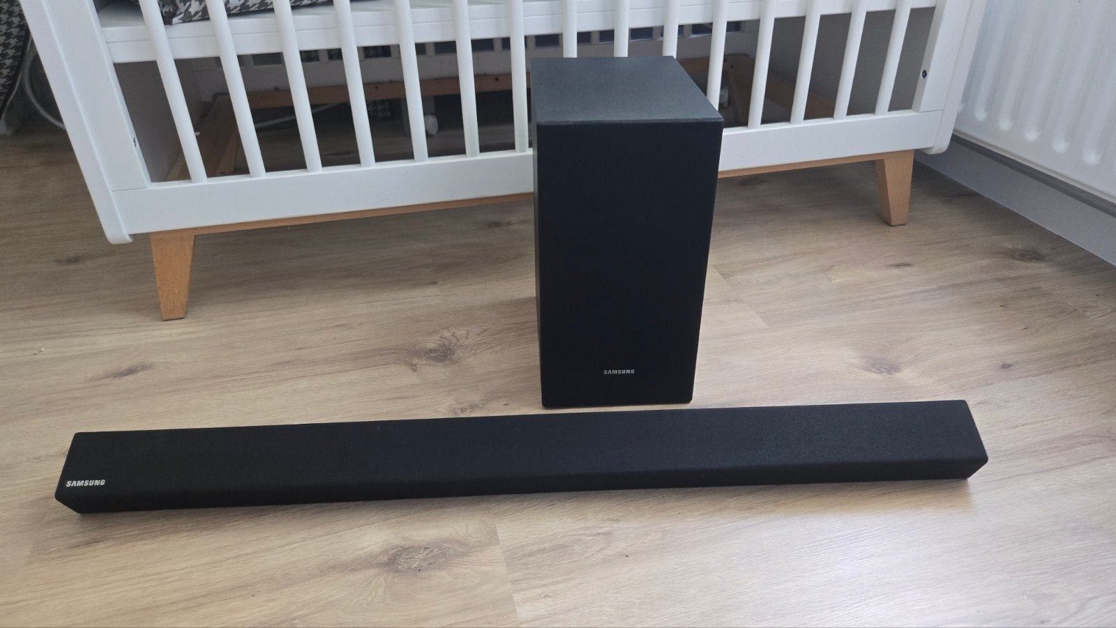 samsung Soundbar avec subwoofer HW-R430, TV, Hi-fi & Vidéo, Enlèvement ou Envoi, Bluetooth, Comme neuf