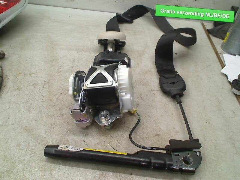 GORDELSPANNER RECHTS VOOR Fiat 500 (312) (07354654010), FCA Germany GmbH, Gebruikt, IPC D1-09 Bahnhofsplatz
65423  Rüsselsheim am Main, DE