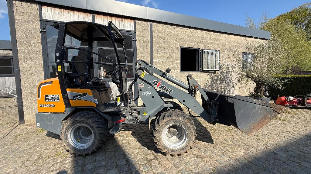Giant G2300HD bj2021, Zakelijke goederen, Ophalen, Wiellader of Shovel