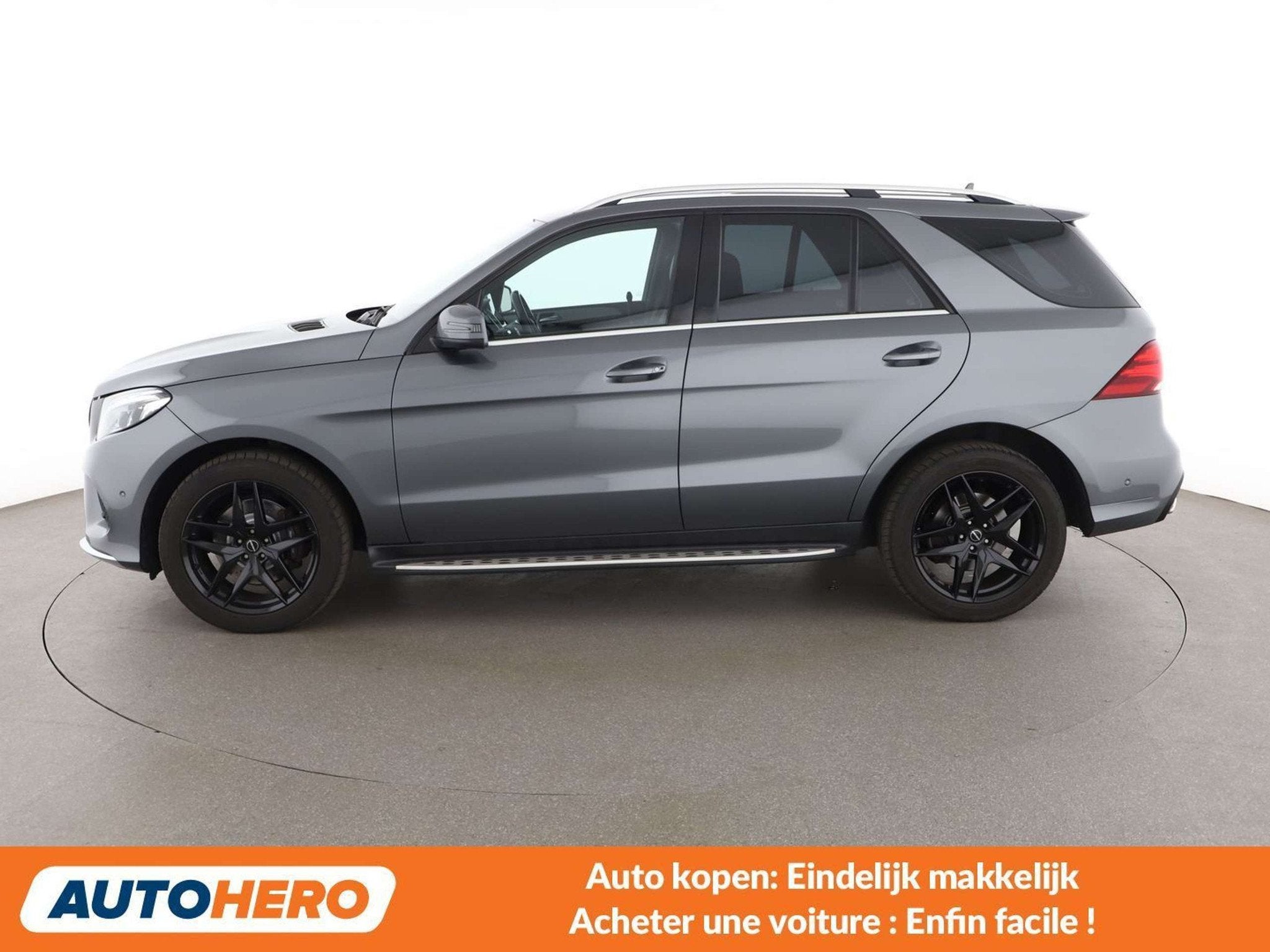 Mercedes-Benz GLE 250 GLE 250 d 4Matic AMG Line (bj 2018), Auto's, Mercedes-Benz, Automaat, Gebruikt, Zwart, Lichtsensor