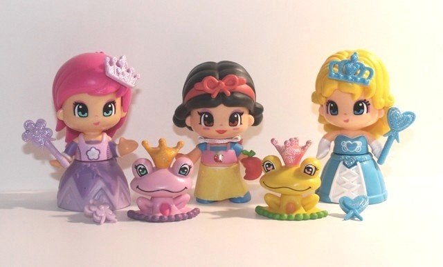 Pinypon – 3 princesses, grenouilles & accessoires, Enlèvement ou Envoi, Comme neuf, Autres types