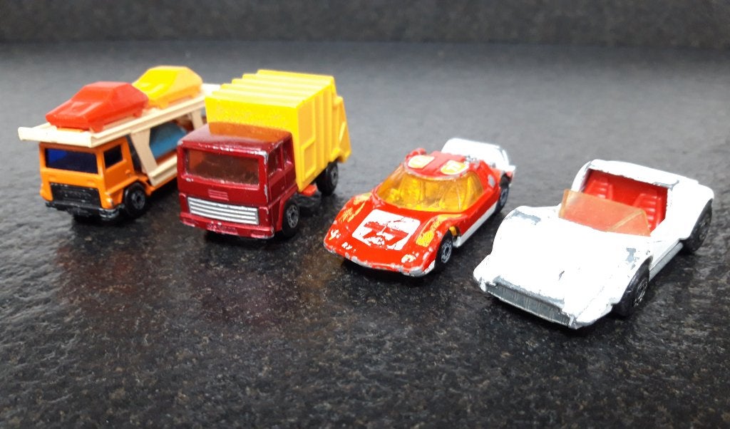 Matchbox Cars (4 stuks), Hobby en Vrije tijd, Modelauto's | Overige schalen, Verzenden, Zo goed als nieuw
