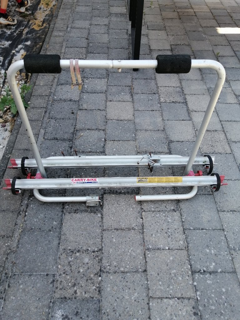 Fietsenrek auto, Ophalen