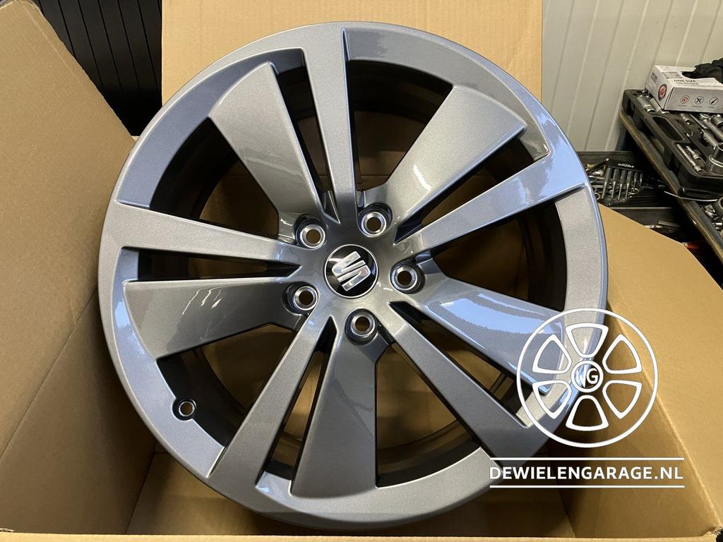 4x 18 inch Seat Leon FR Velgen NIEUW en Origineel 5x112 (Gol, Auto-onderdelen, Banden en Velgen, Velg(en), -, -, Nieuw