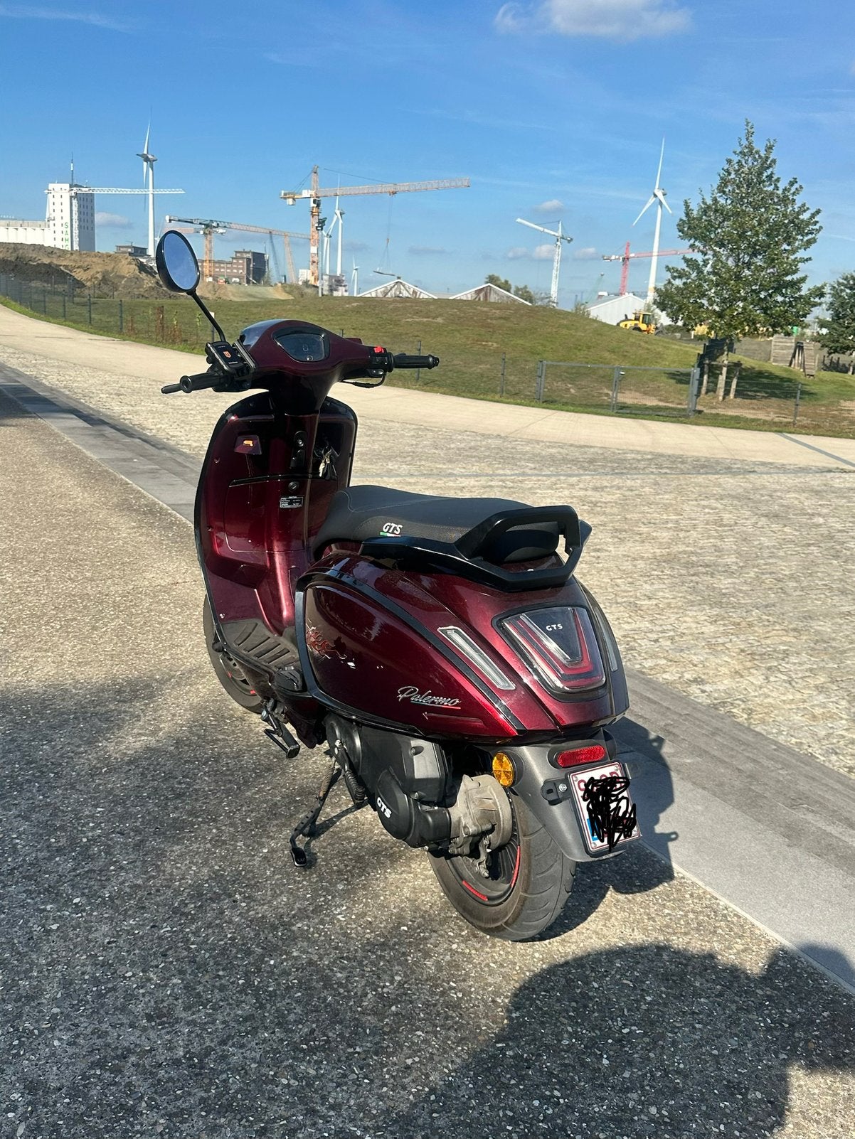 Gts Palermo 2025, Fietsen en Brommers, Ophalen, Zo goed als nieuw