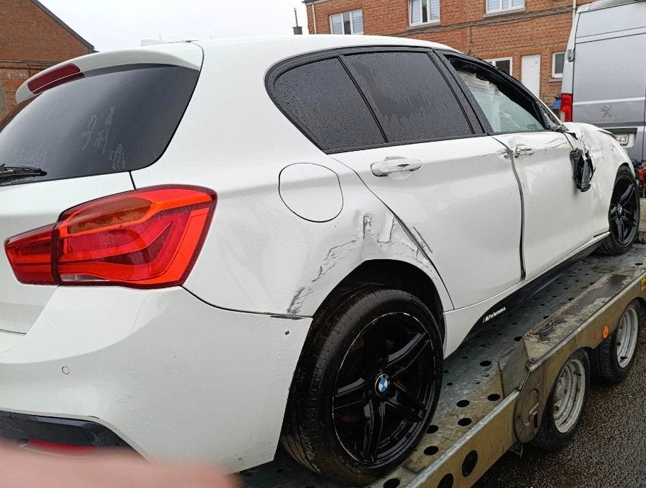 BMW Série 1 F20 Pack M – Automatique Accidenté, Autos, Particulier, Achat
