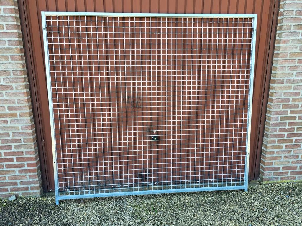 Honden of kattenren, Ophalen