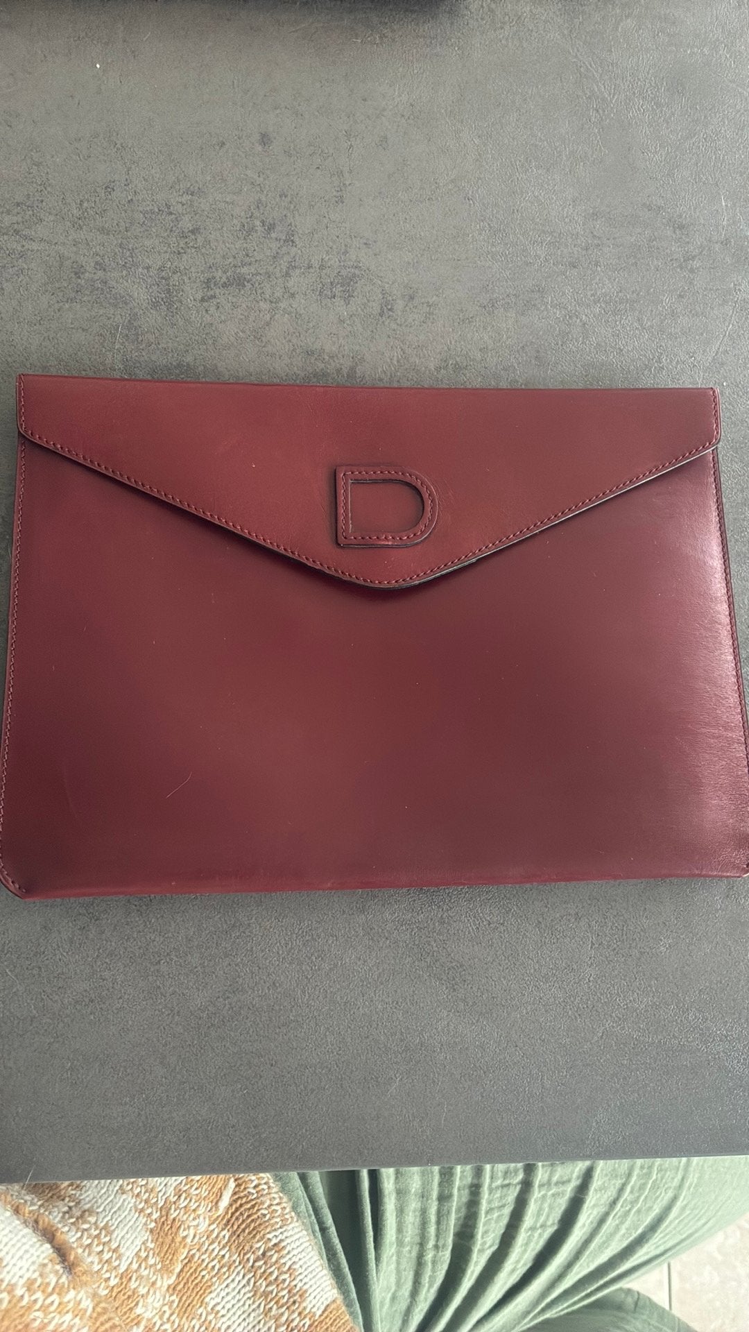 Vintage bordeauxrode delvaux clutch, Overige merken, Gebruikt, Overige kleuren, Ophalen of Verzenden