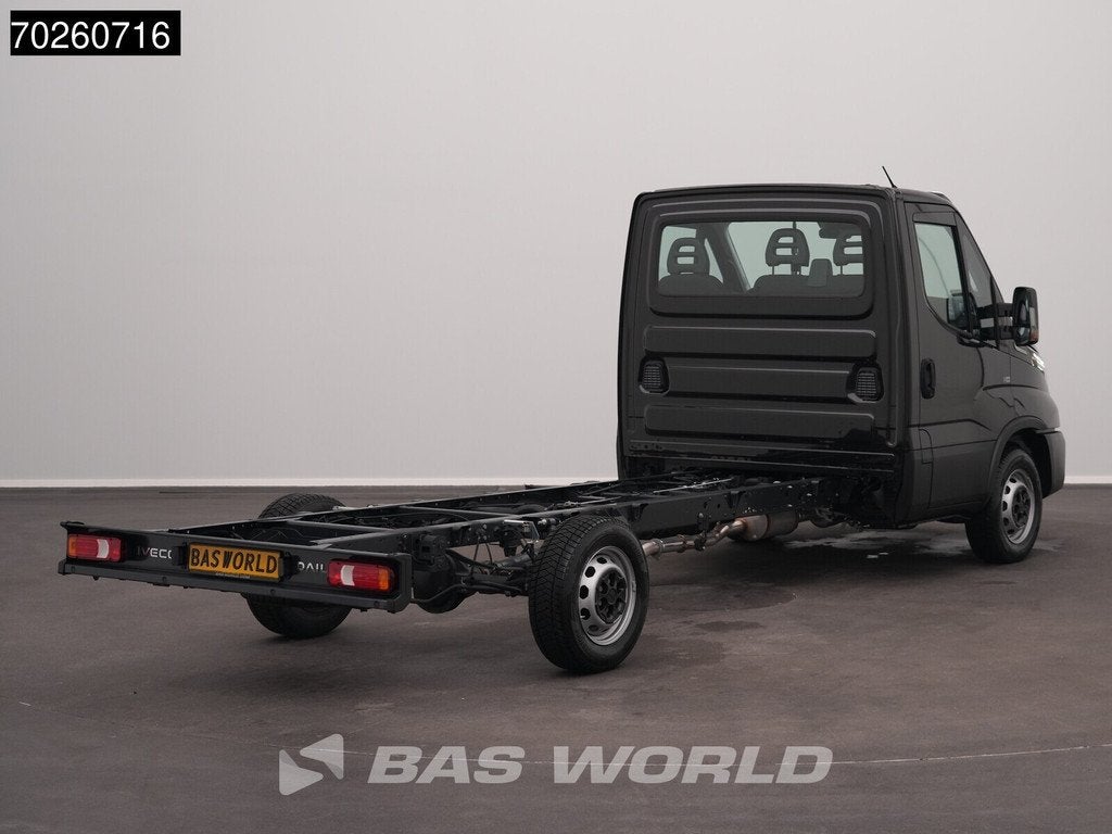 Iveco Daily 35S21 BPM VRIJ! Chassis cabine Automaat BPM VRIJ, Stof, Euro 6, 4 cilinders, Iveco