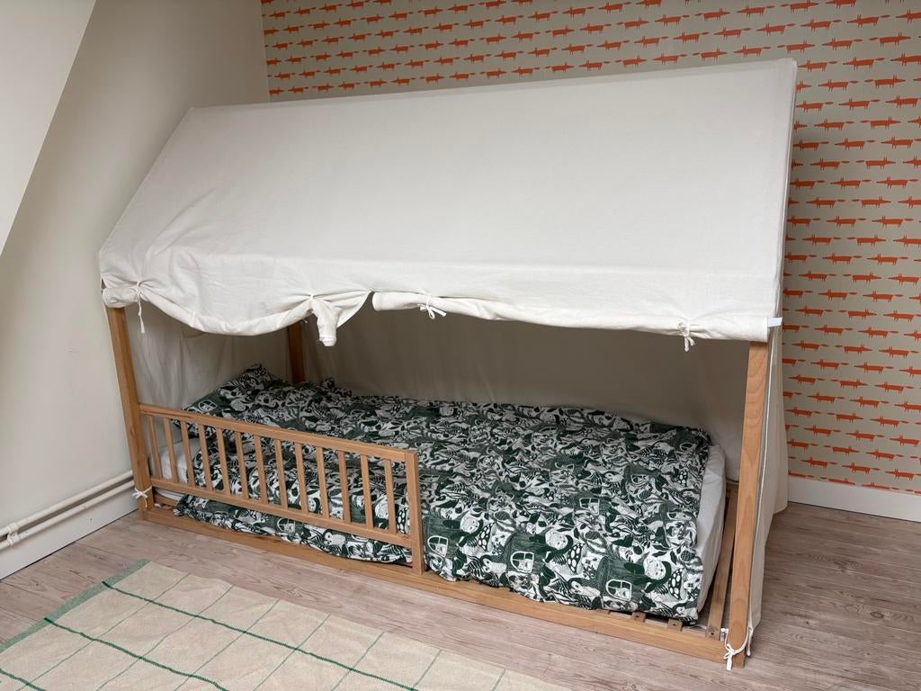 Bedhuisje Childhome, Kinderen en Baby's, Kinderkamer | Bedden, Ophalen, 85 tot 100 cm, Zo goed als nieuw, Lattenbodem