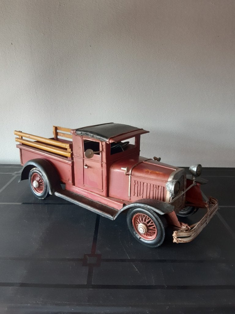 Camion en métal, Enlèvement