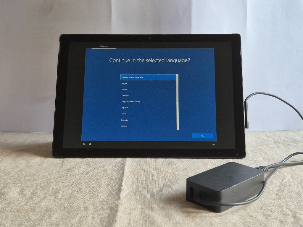 Surface Pro 6 i7 - lege batterij, werkt op netstroom, Computers en Software, Ophalen, Gebruikt, Intel Core i7-8650U @ 1.90GHz