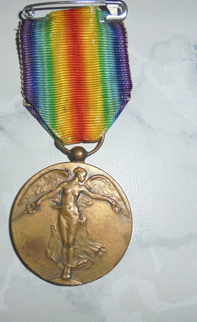 Médaille de guerre belge 14-18 (victorymedal), Collections, Enlèvement ou Envoi, Ruban, Médaille ou Ailes