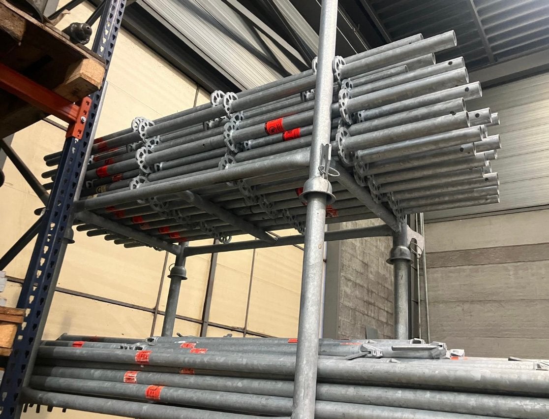 Steigers, Doe-het-zelf en Bouw, Ophalen, Zo goed als nieuw, Gevelsteiger