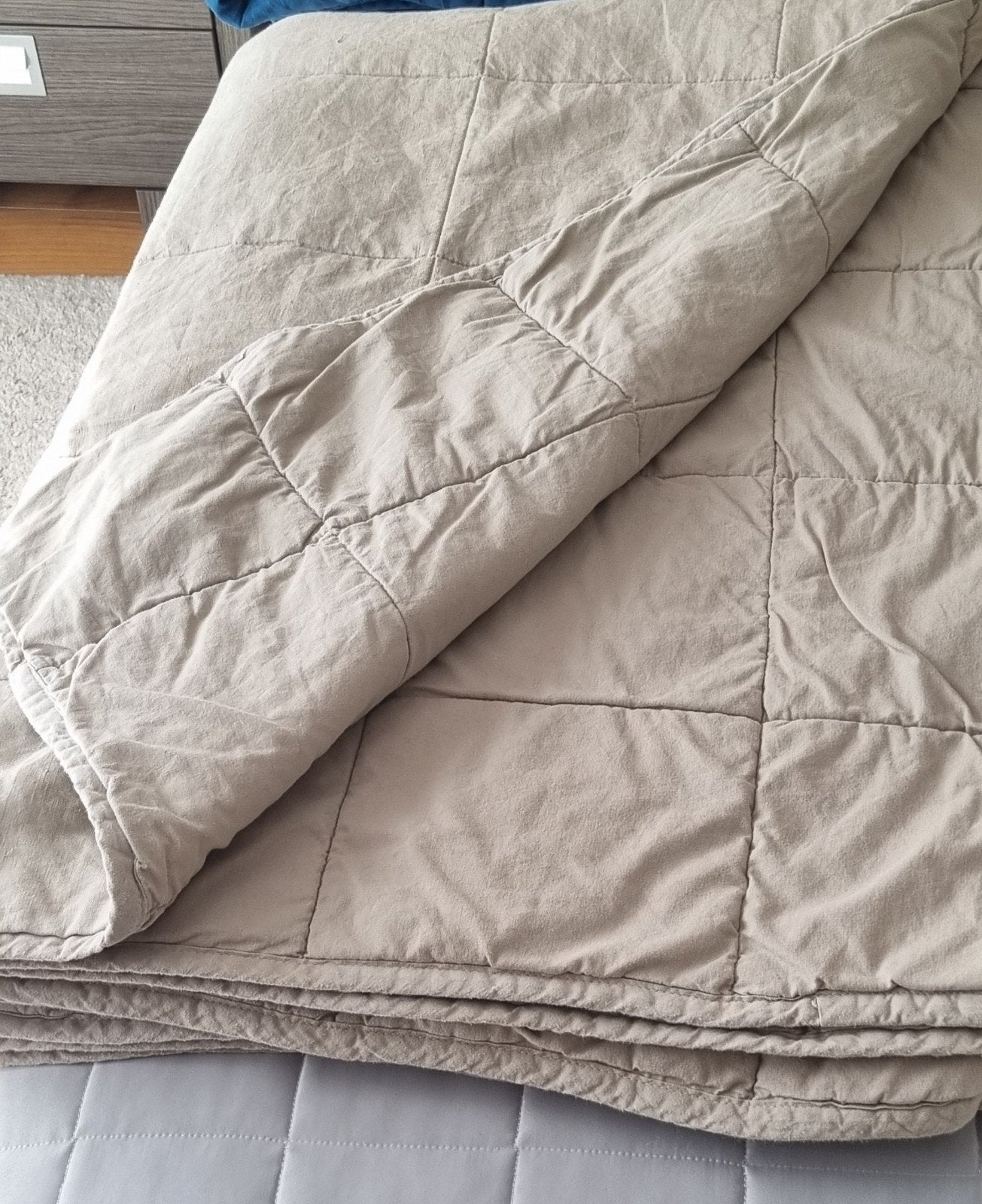 2 couvre lit beige et bleue en coton 15€ chacune, Enlèvement, Coton, Beige