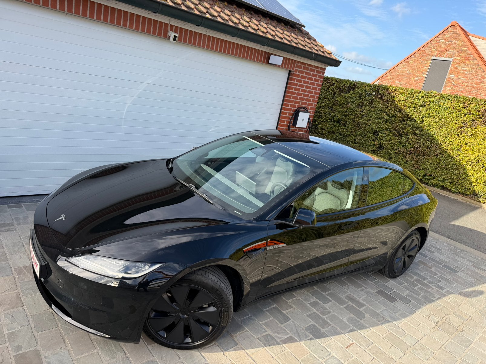 Tesla Model 3 Highland '24 28d km garantie 2028, Cuir, Achat, Phares entièrement LED, Carnet d'entretien