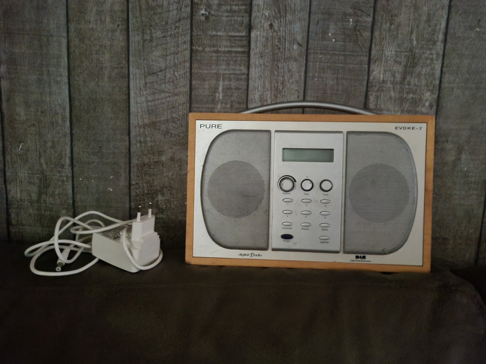 Dab radio, Enlèvement, Radio
