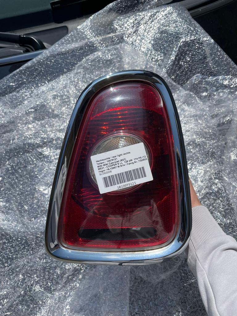 Mini cabrio R57 - Phare arrière, Enlèvement, Mini