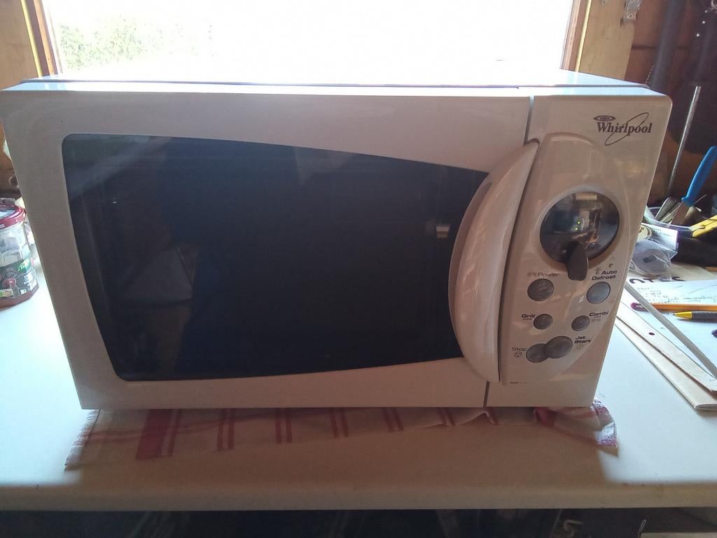 Microgolf oven  Whirlpool  MW 2004 nieuw staat, Ophalen, Oven