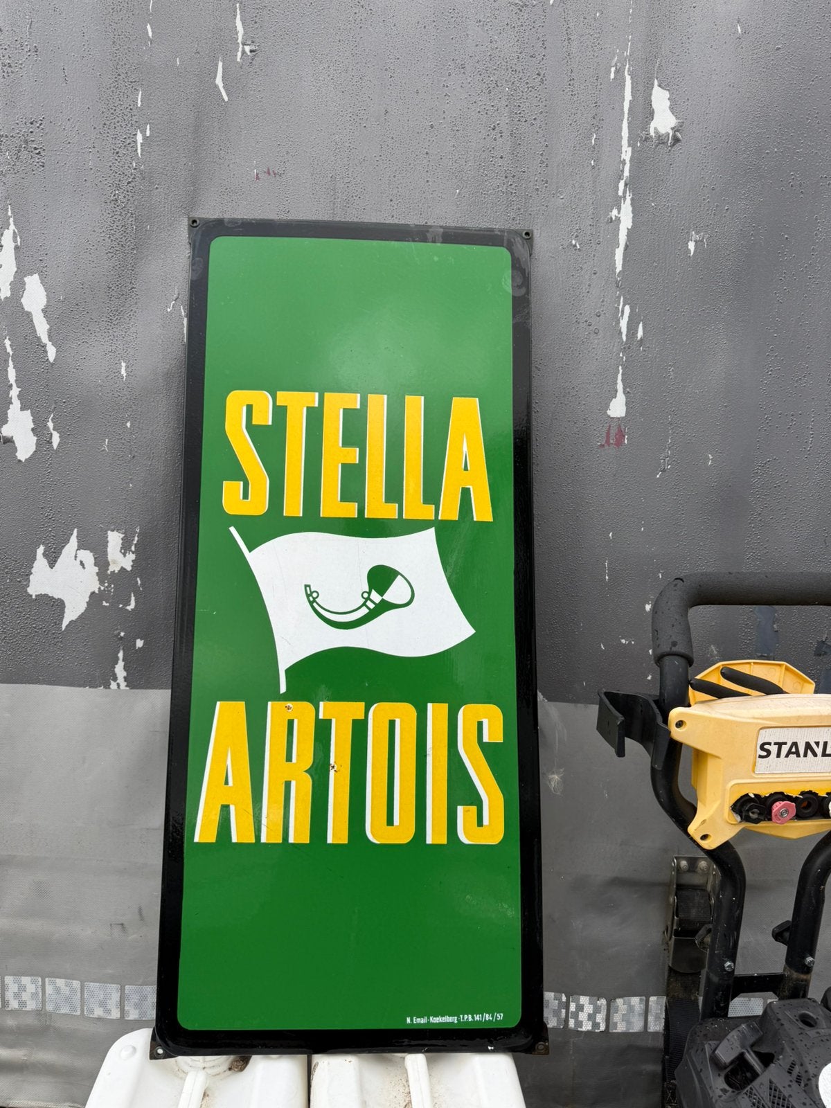 Stella Artois plaque émaillé, Antiek en Kunst, Antiek | Email, Ophalen of Verzenden