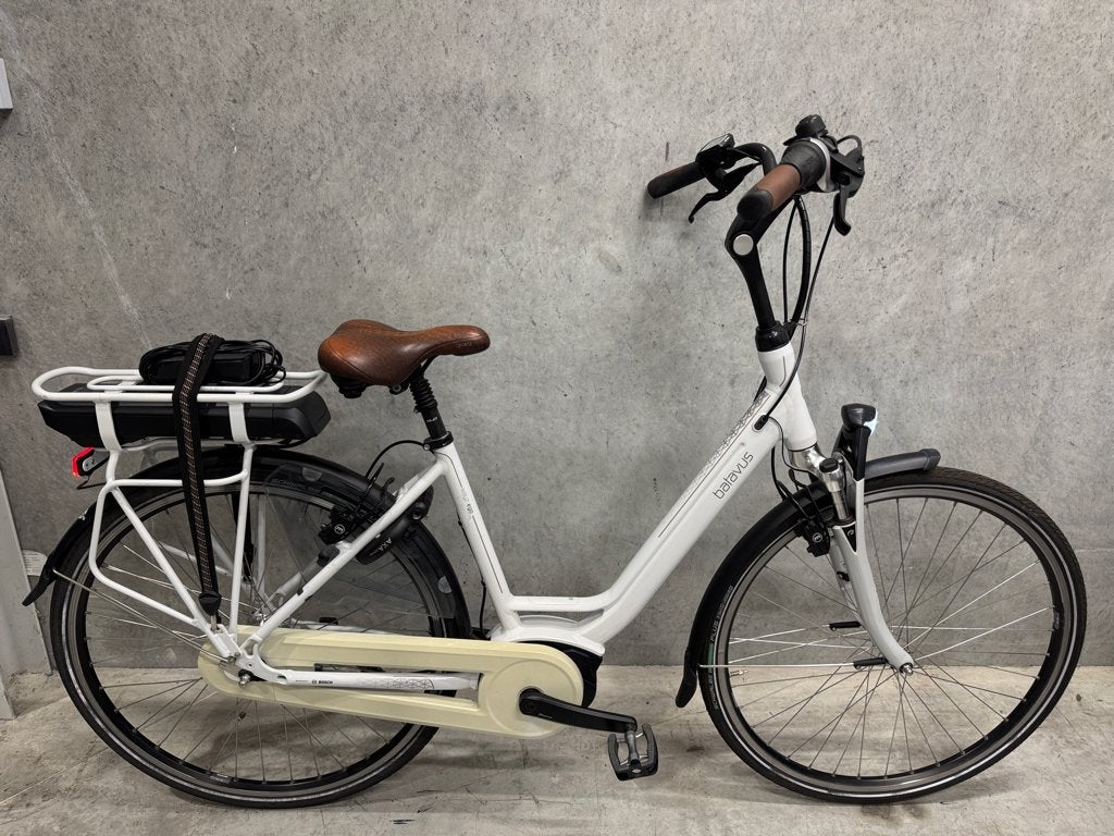 Batavus elektrische fiets, Bosch middenmotor, 400Wh, Ophalen, Gebruikt, Velgrem, 47 tot 50 cm