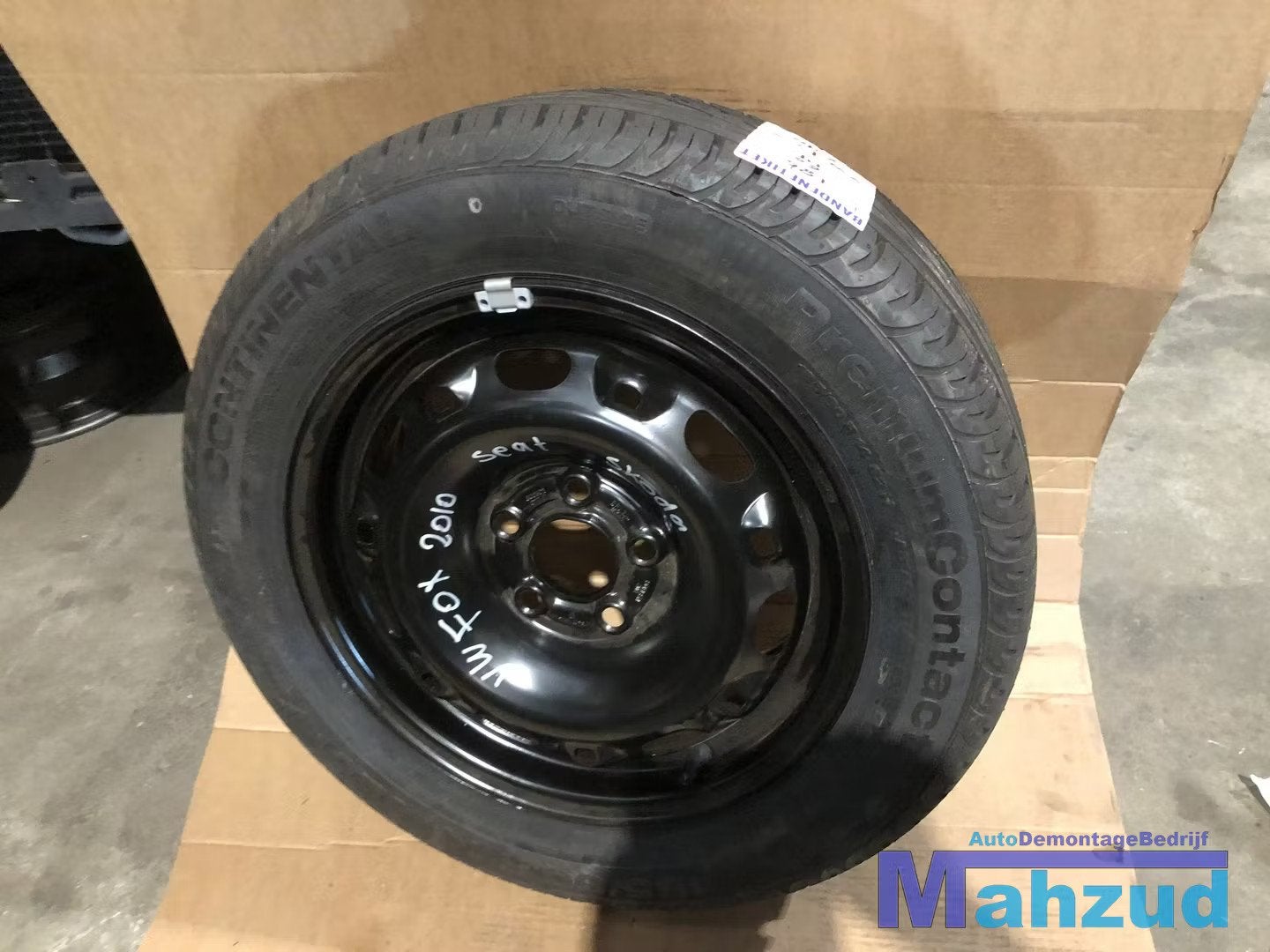 VW FOX Thuiskomer reservewiel 5x100 seat Audi Skoda 14 inch, Auto-onderdelen, Banden en Velgen, Gebruikt, Volkswagen AG, Vw@volkswagen.de