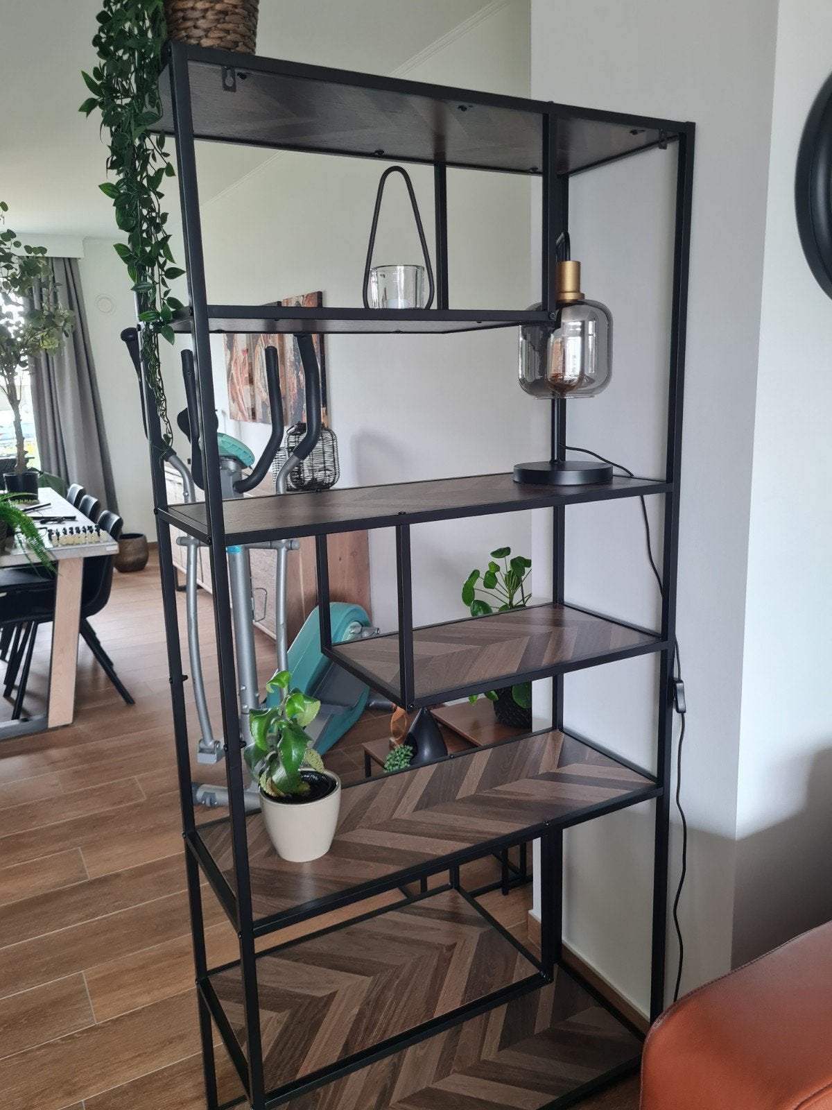 prachtig wandrek metalen frame, Ophalen