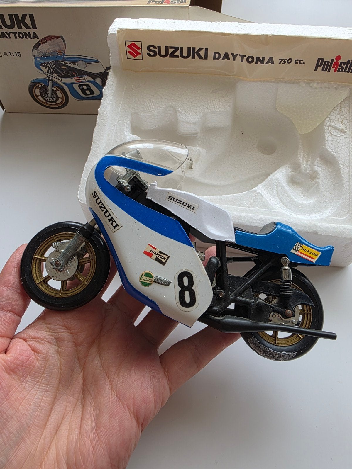 Moto de collection Suzuki daytona 750cc., Autres marques, 1:50 ou moins, Enlèvement ou Envoi, Utilisé
