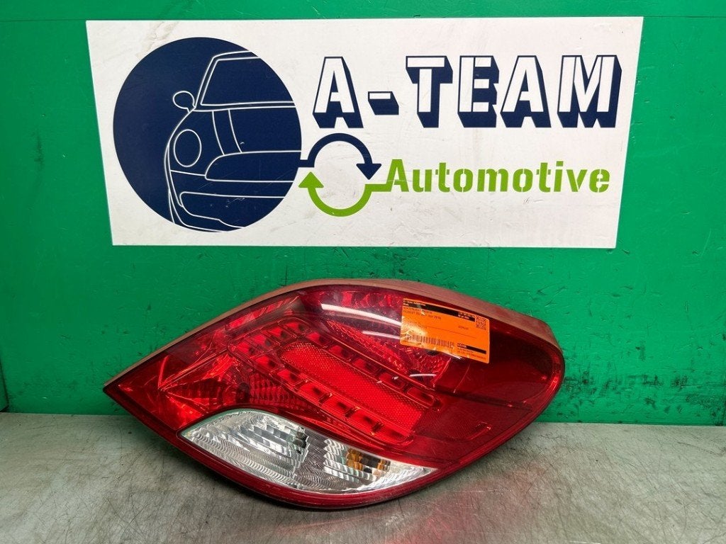 FEU ARRIÈRE DROIT 207 CC (WB) (|6351HR|968656718000|), Kontakt-peugeot@peugeot.com, Utilisé, Peugeot Deutschland GmbH, Bahnhofsplatz
65423  Rüsselsheim, DE