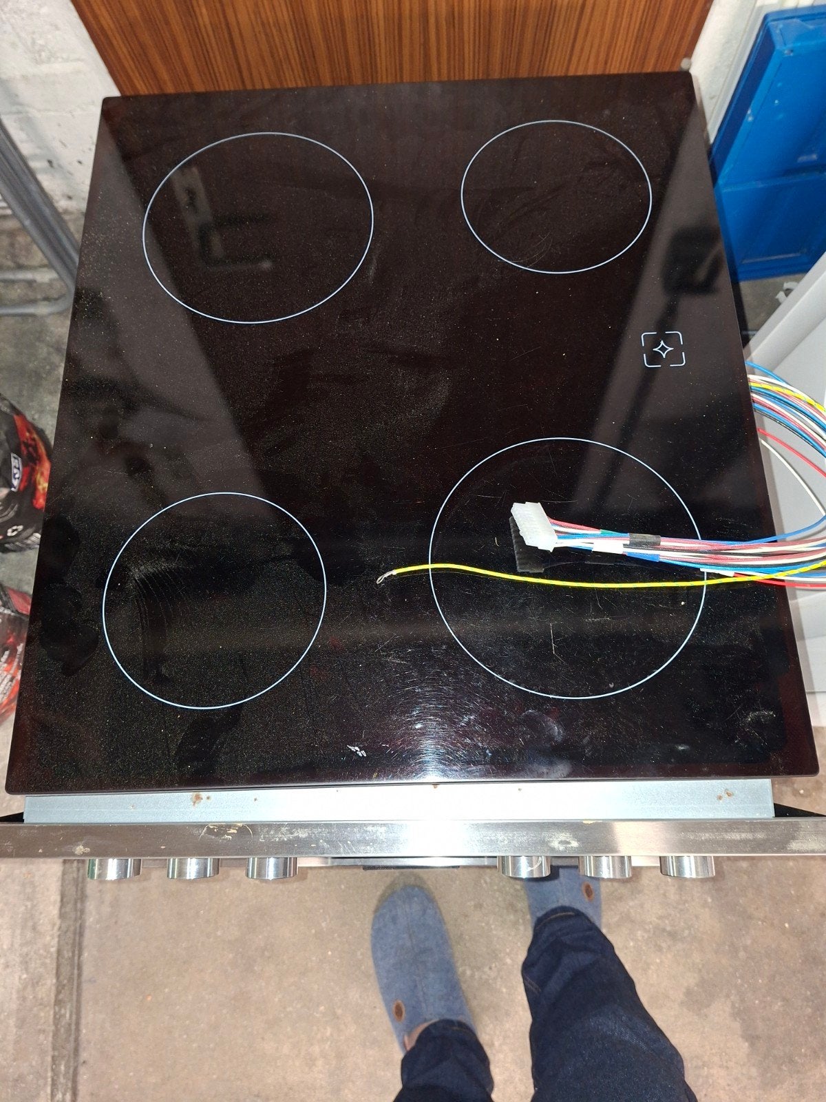 Four encastrable, Electroménager, 4 zones de cuisson, Encastré, Enlèvement, Utilisé