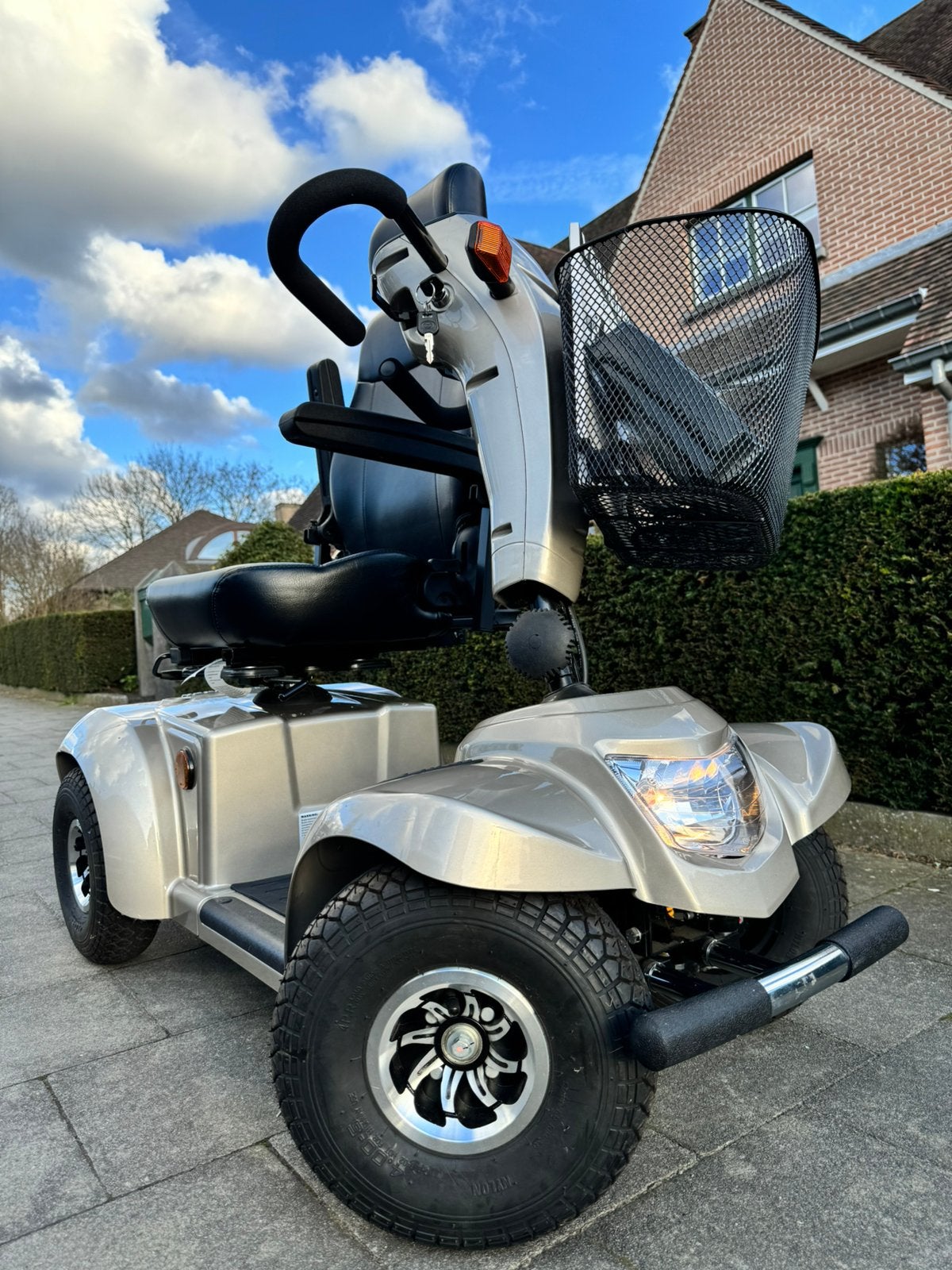 Invalide scooter Vermeiren Ceres deluxe Scootmobiel, Ophalen of Verzenden, Inklapbaar, Zo goed als nieuw, Elektrische rolstoel