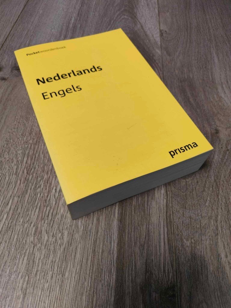 Prisma woordenboek Nederlands - Engels, Enlèvement ou Envoi, A.F.M. de Knegt; C. de Knegt-Bos, Comme neuf, Anglais