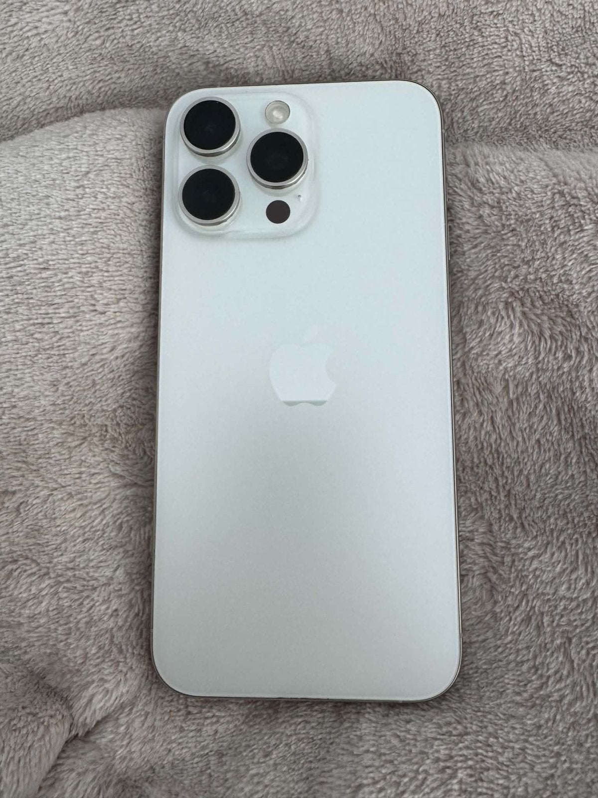 Nette Iphone 15 Pro Max 256GB, Telecommunicatie, IPhone 15 Pro Max, 77 %, Zo goed als nieuw, Zonder simlock