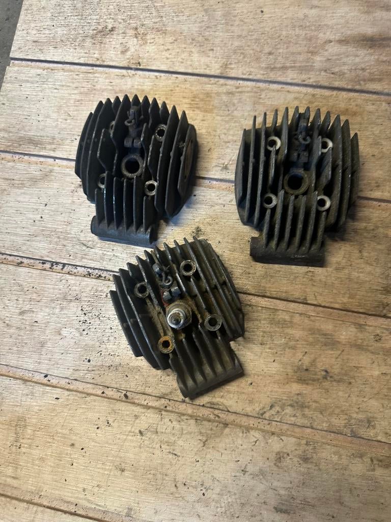 Cilinderkop voor motobecane av7 av8 bromfiets, Fietsen en Brommers, Brommers | Oldtimers, Ophalen of Verzenden