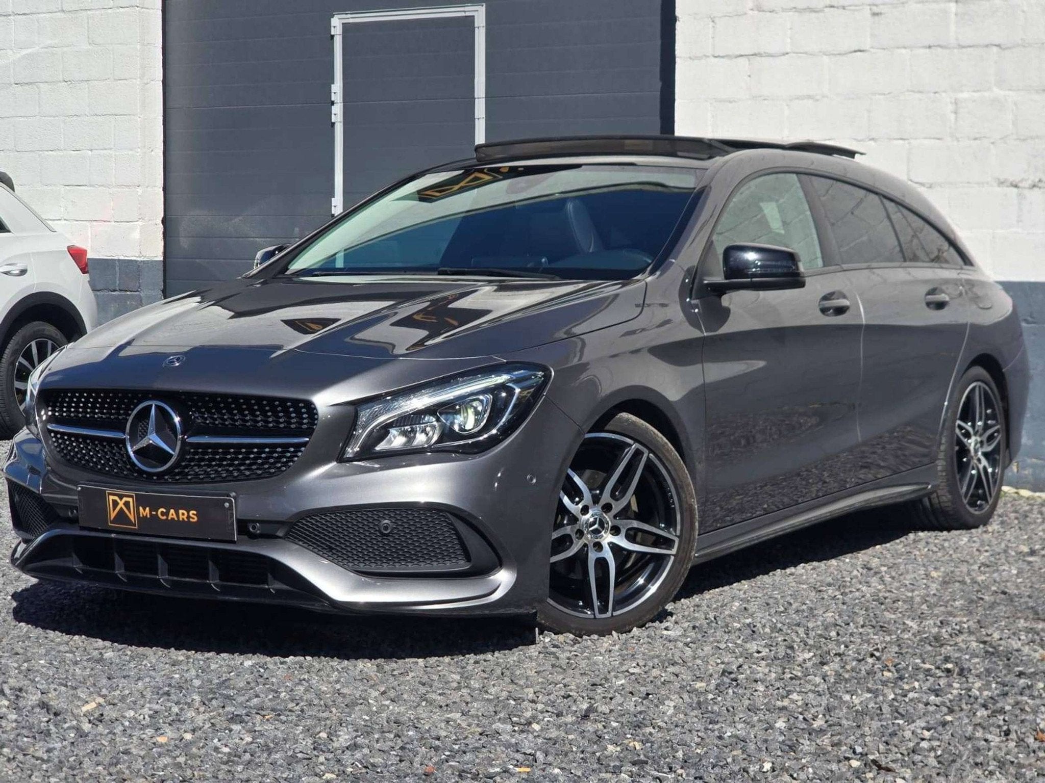 Mercedes-Benz CLA-Klasse 200 AMG * PANORAMIQUE * 98000KM *, Autos, 100 kW, Achat, Euro 6, Entreprise