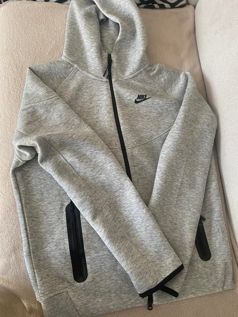Technologie Nike, Enlèvement ou Envoi