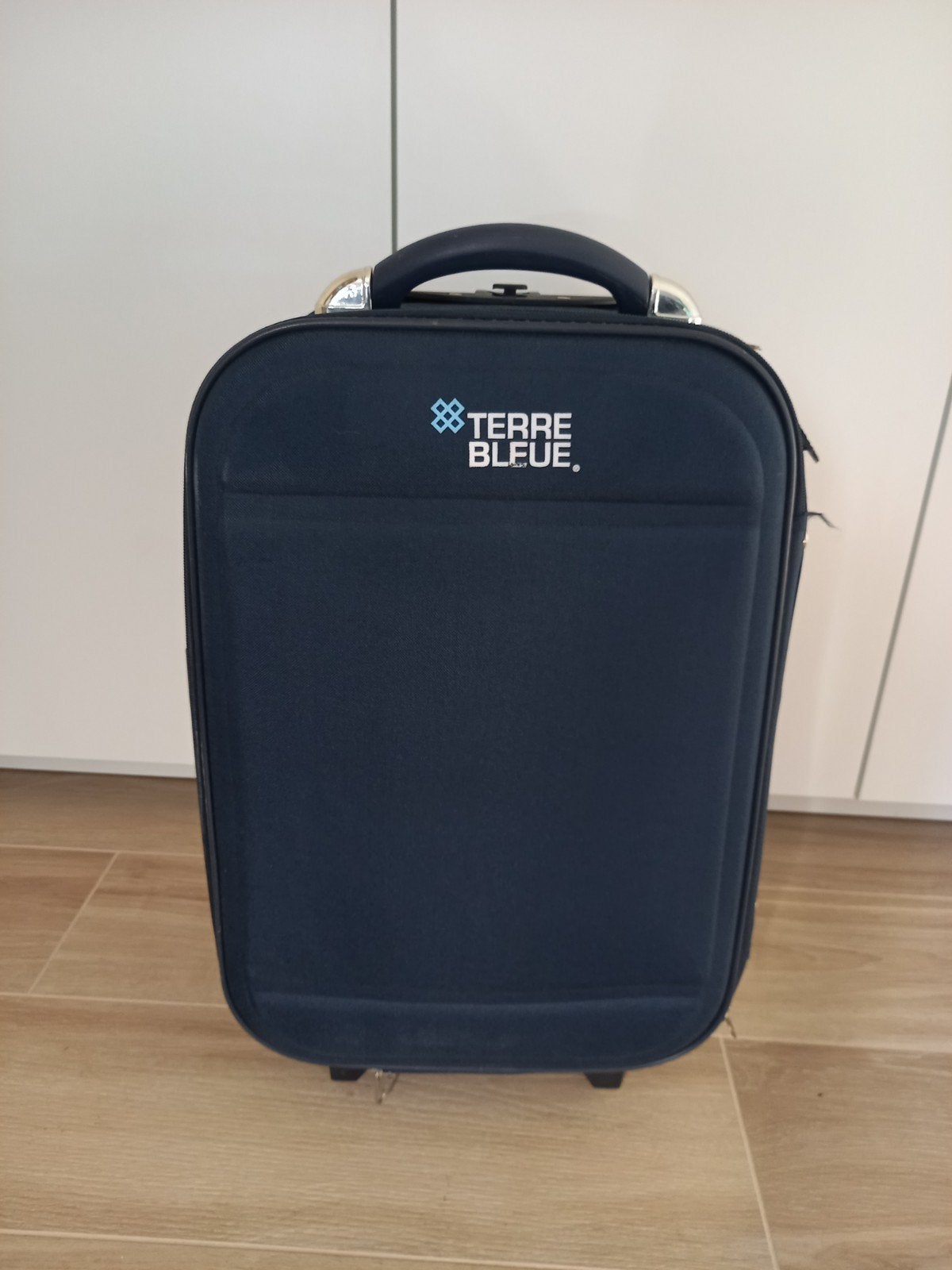 handbagage koffer  1 keer gebruikt, Handtassen en Accessoires, Ophalen