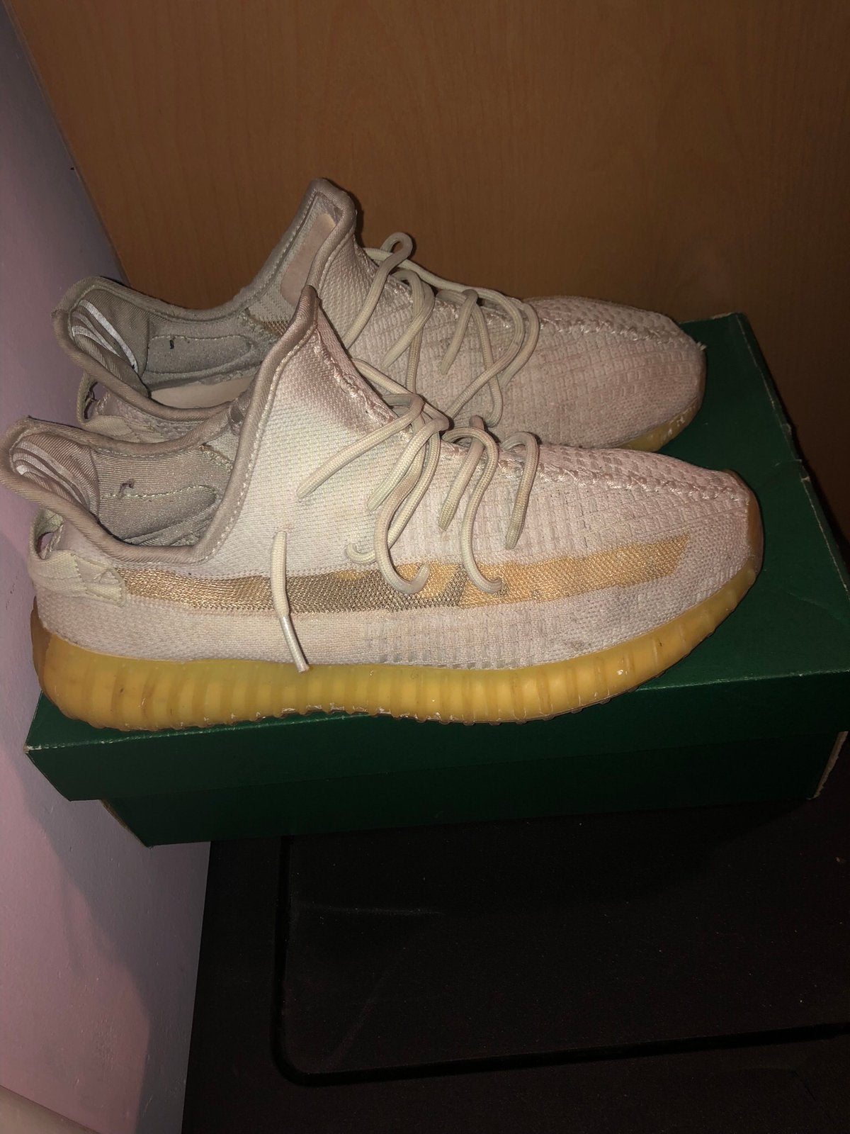 Yeezy, Enlèvement ou Envoi, Comme neuf