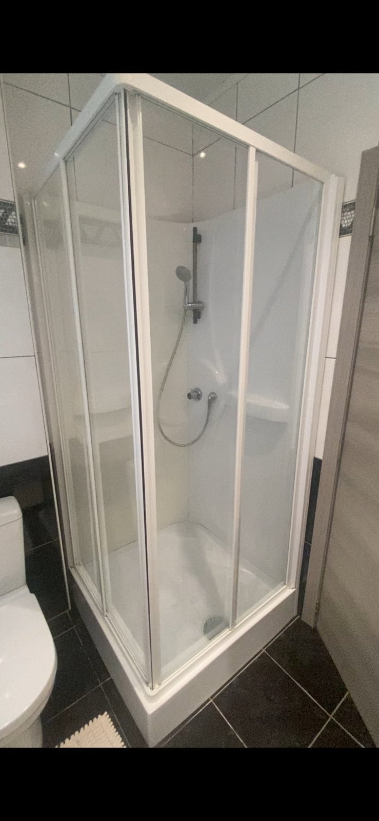 douche, Huis en Inrichting, Ophalen, Zo goed als nieuw, Met douche