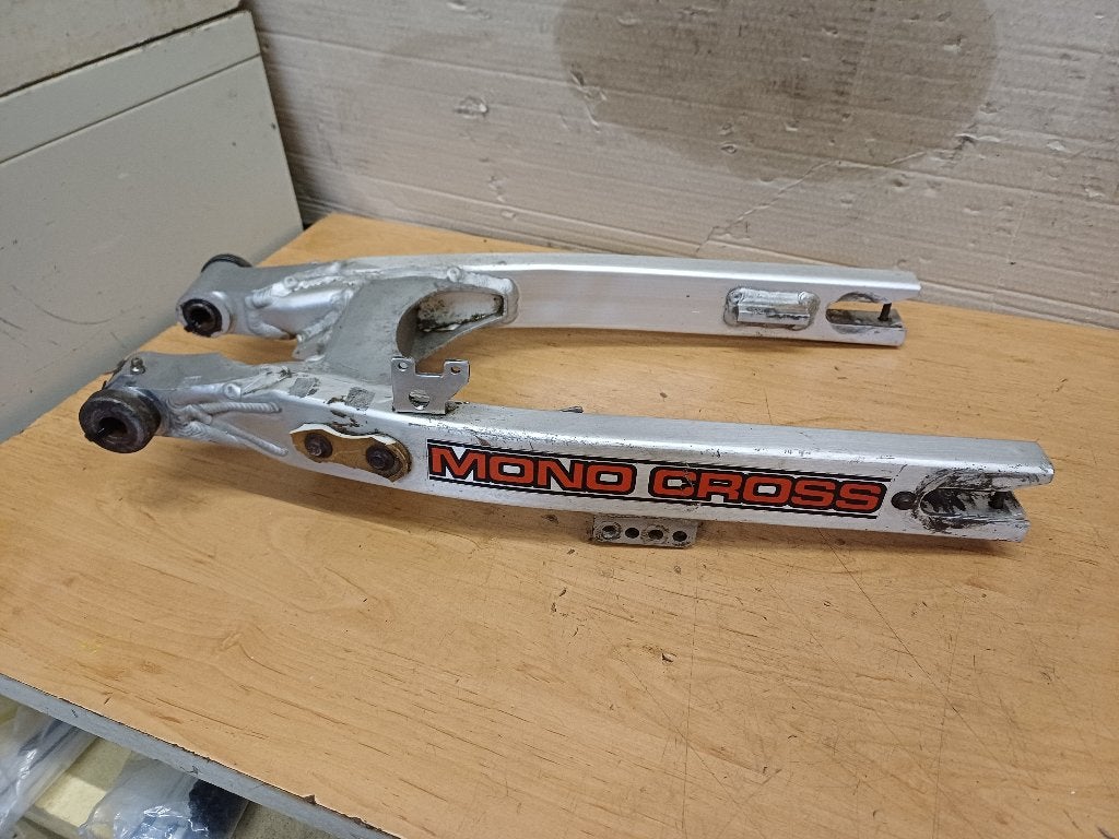 yamaha tt 350 achterbrug, Motoren, Ophalen of Verzenden, Gebruikt
