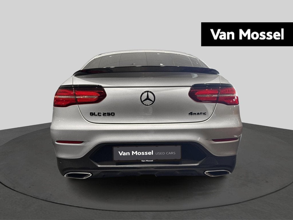 Mercedes-Benz GLC 250 4M Coupé + AMG LINE + TREKHAAK + OPEN, Auto's, Automaat, Stof, Gebruikt, 4 cilinders