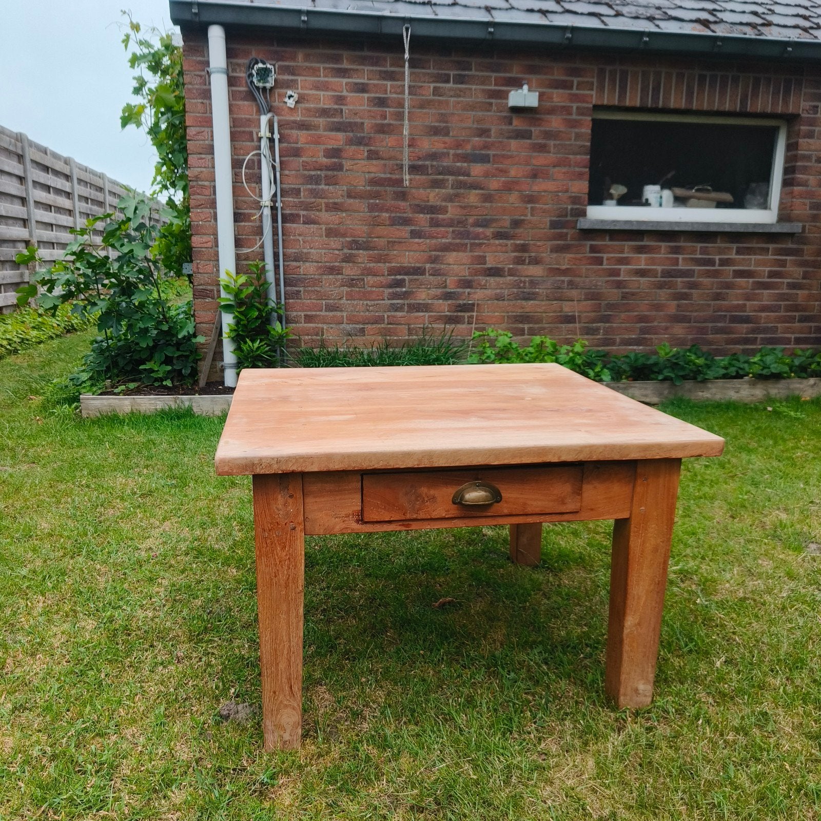 Deugdelijke kwaliteitsvolle teakhouten salontafels, Ophalen