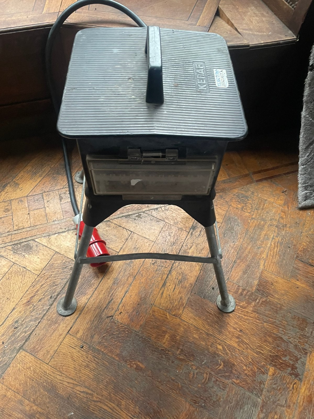 Keraf electro, Computers en Software, Laptoptafels, Ophalen, Gebruikt